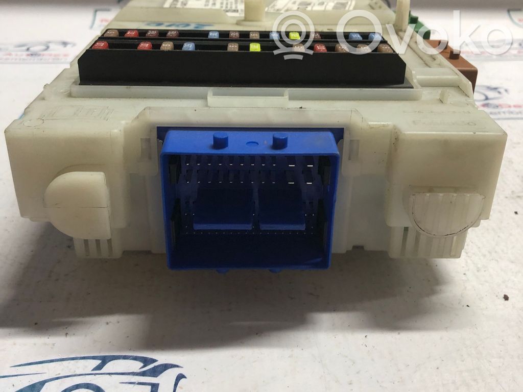 Ford Mondeo MK I Sulakemoduuli 