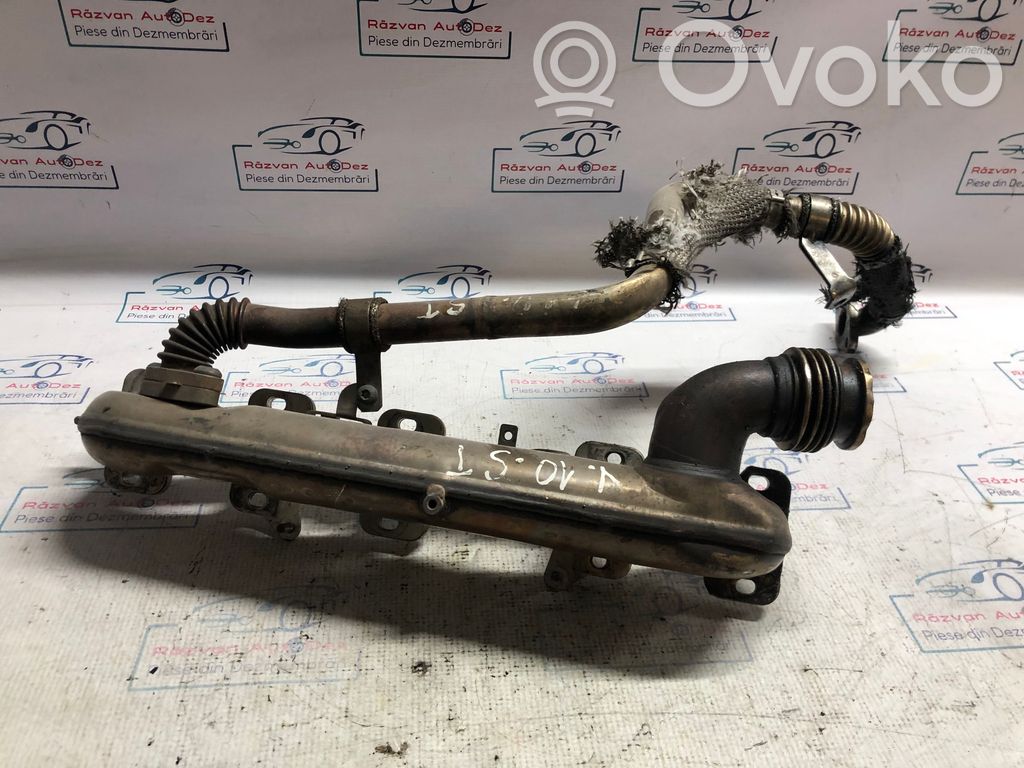 Volkswagen Touareg I Exhaust manifold 