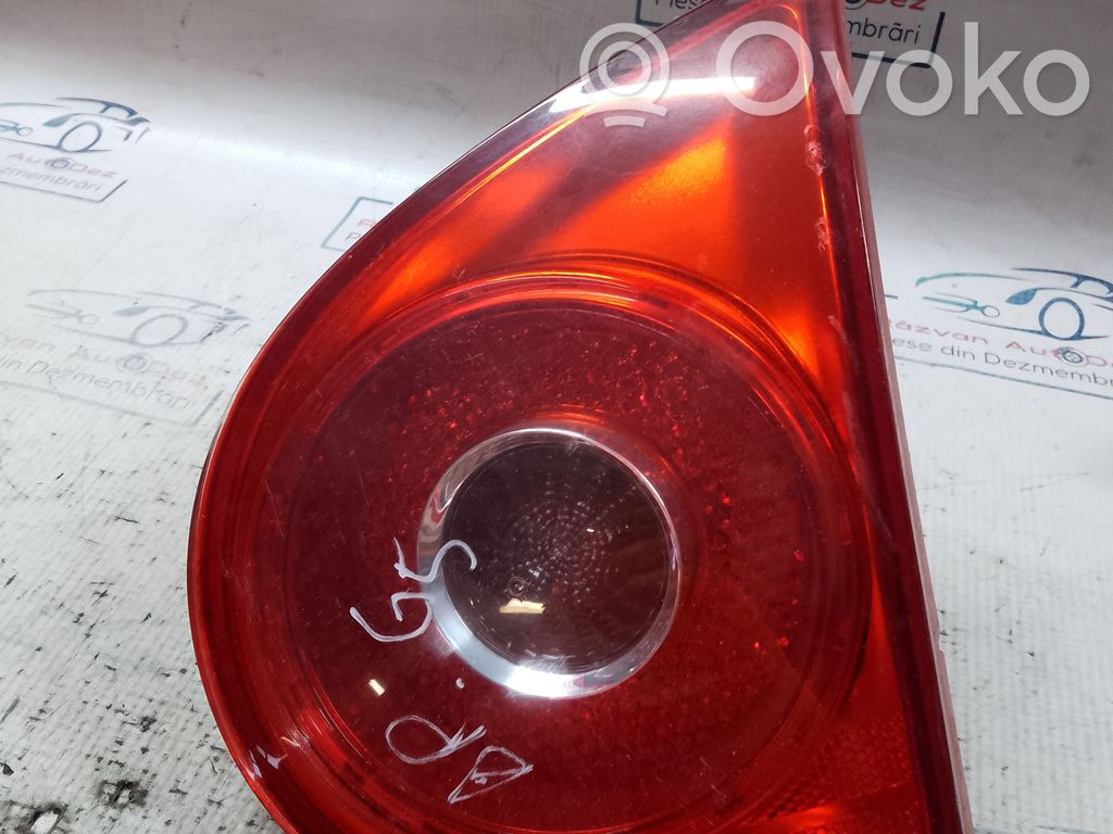 Volkswagen Golf V Lampy tylnej klapy bagażnika 
