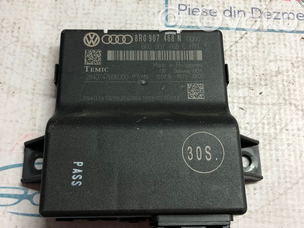 Audi A5 8T 8F Moduł sterowania Gateway 
