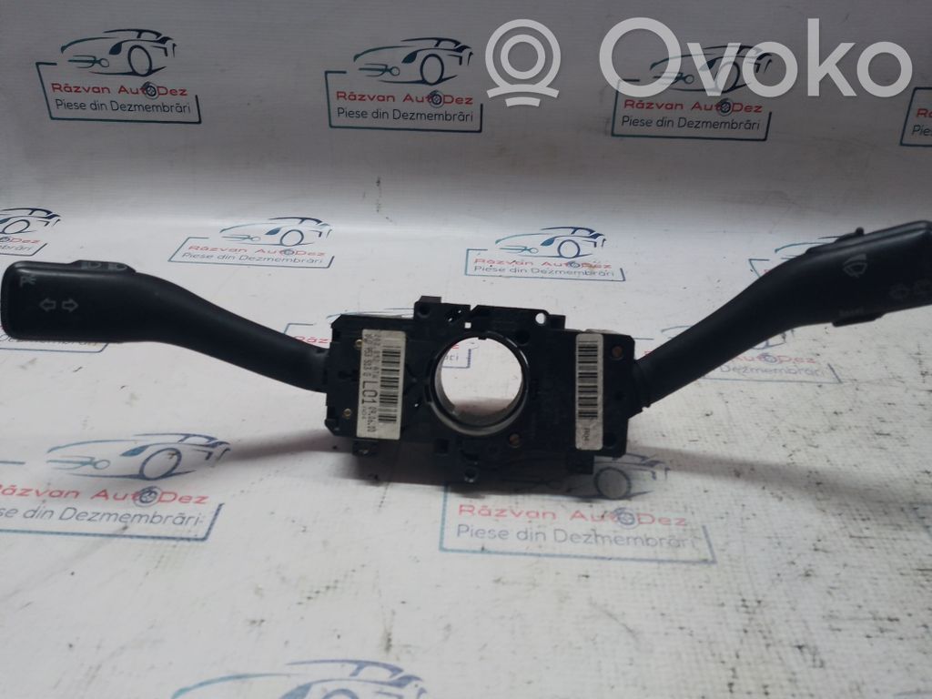 Volkswagen Golf IV Wiper turn signal indicator stalk/switch 