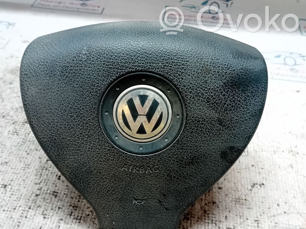 Volkswagen Golf V Vairo oro pagalvė 