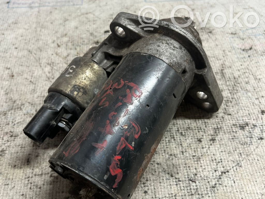 Volkswagen PASSAT CC Starter motor 