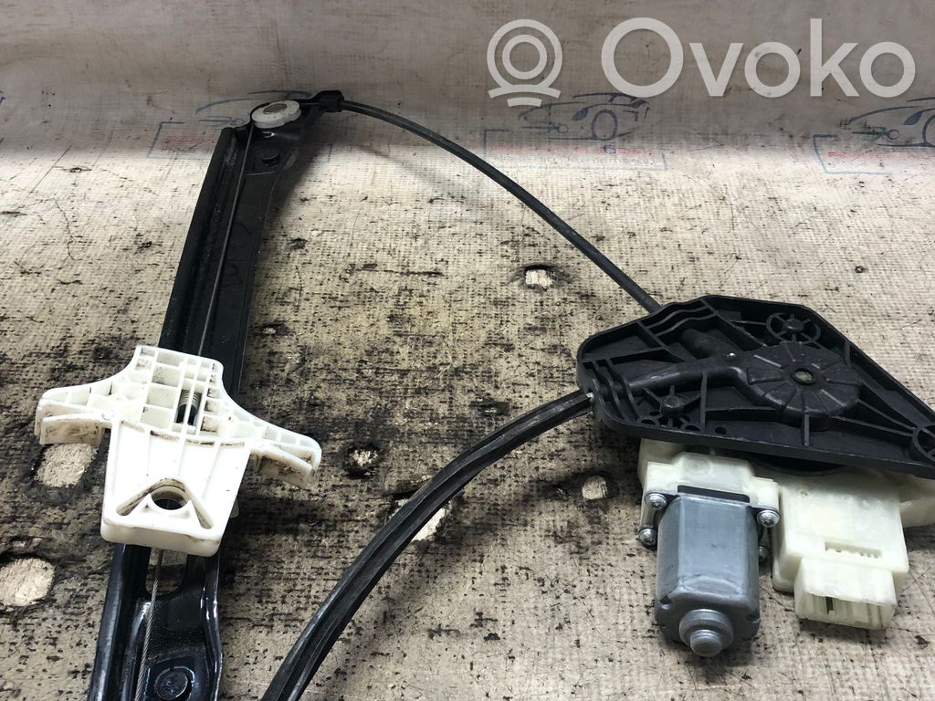 Skoda Rapid (120G, 130G, 135G) Elektryczny podnośnik szyby drzwi tylnych 
