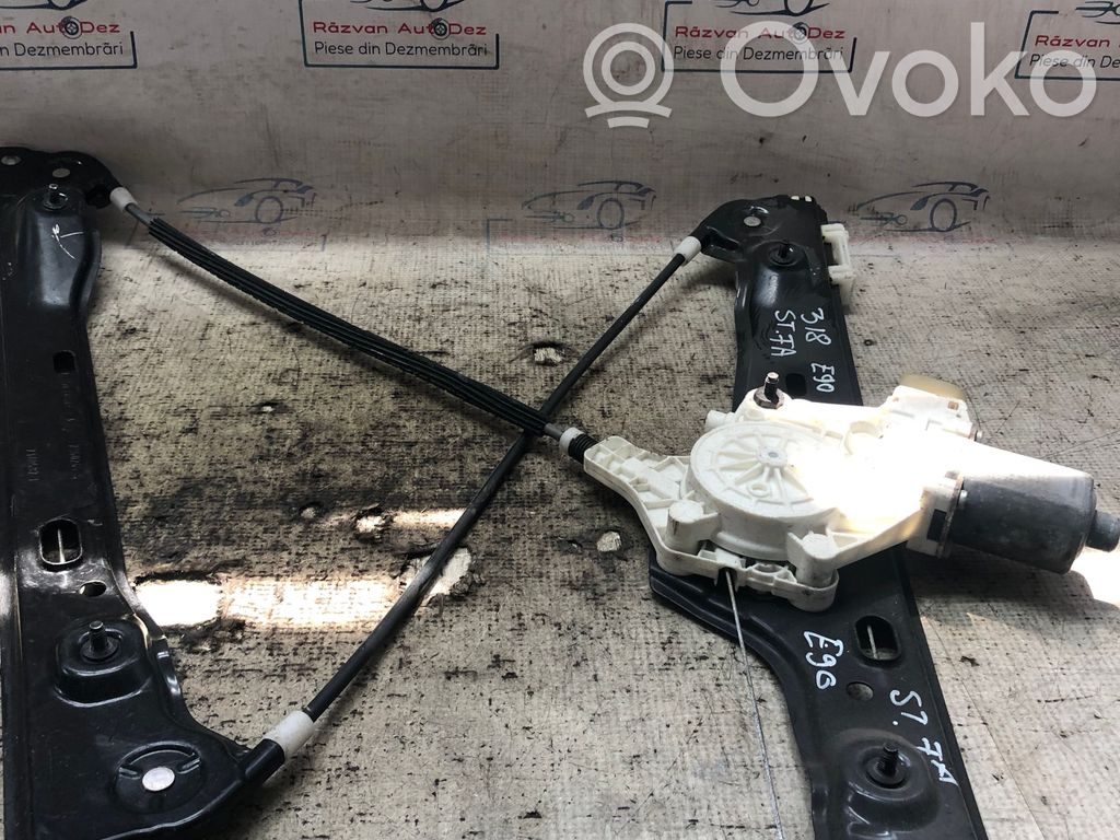 Front door window regulator with motor   52045