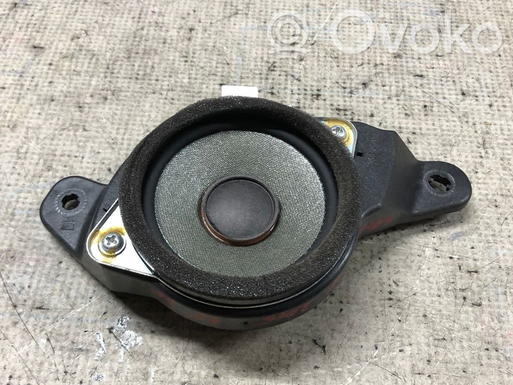 Hyundai Grand Santa Fe NC Difuzor ușă spate 