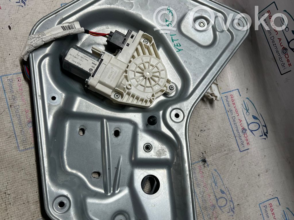 Skoda Yeti (5L) Elektryczny podnośnik szyby drzwi tylnych 