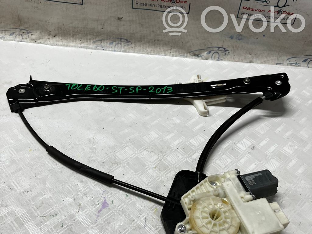 Seat Toledo I (1L) Elektryczny podnośnik szyby drzwi tylnych 