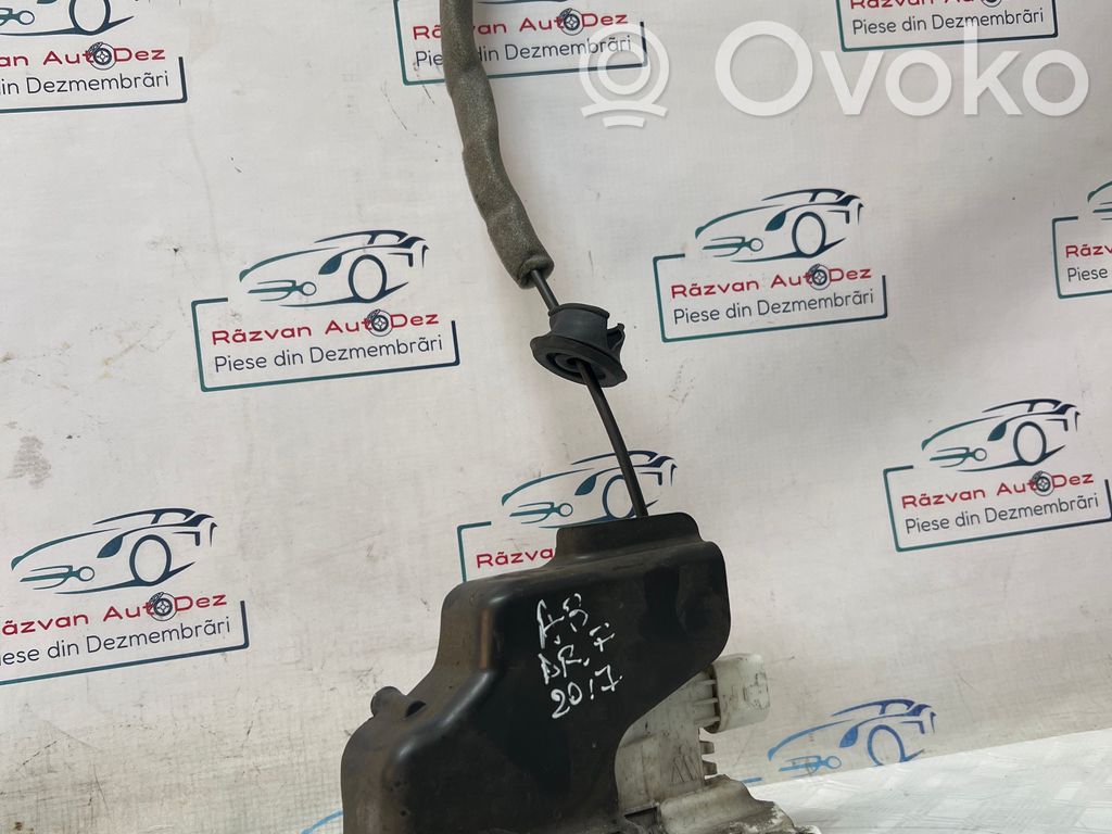 Audi A3 S3 8L Front door lock 