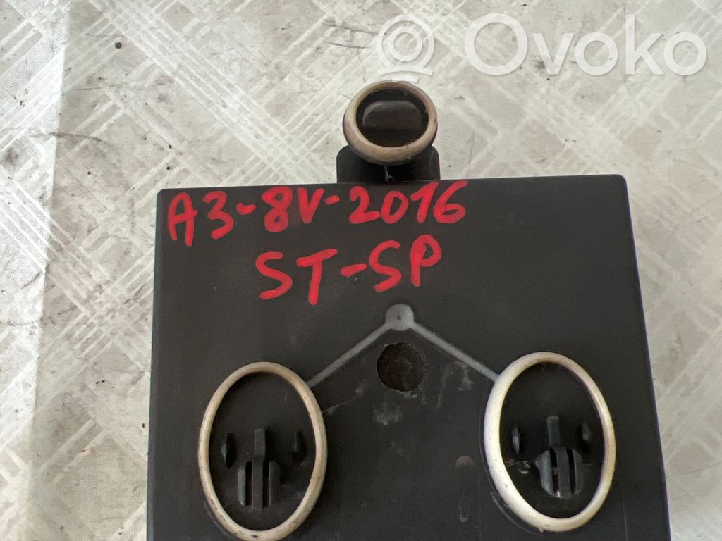 Audi A3 S3 8V Door control unit/module 