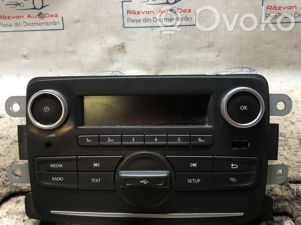 Navigation unit CD/DVD player   281155972R,281155972R