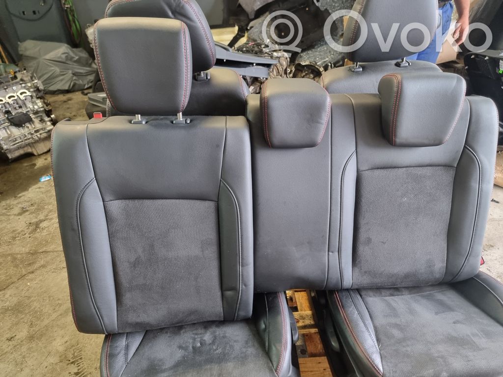 Suzuki Grand Vitara I Rear seat 