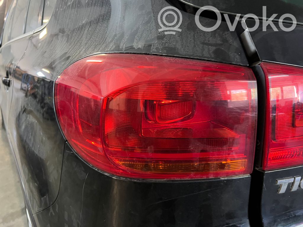 Volkswagen Tiguan Rear/tail lights 