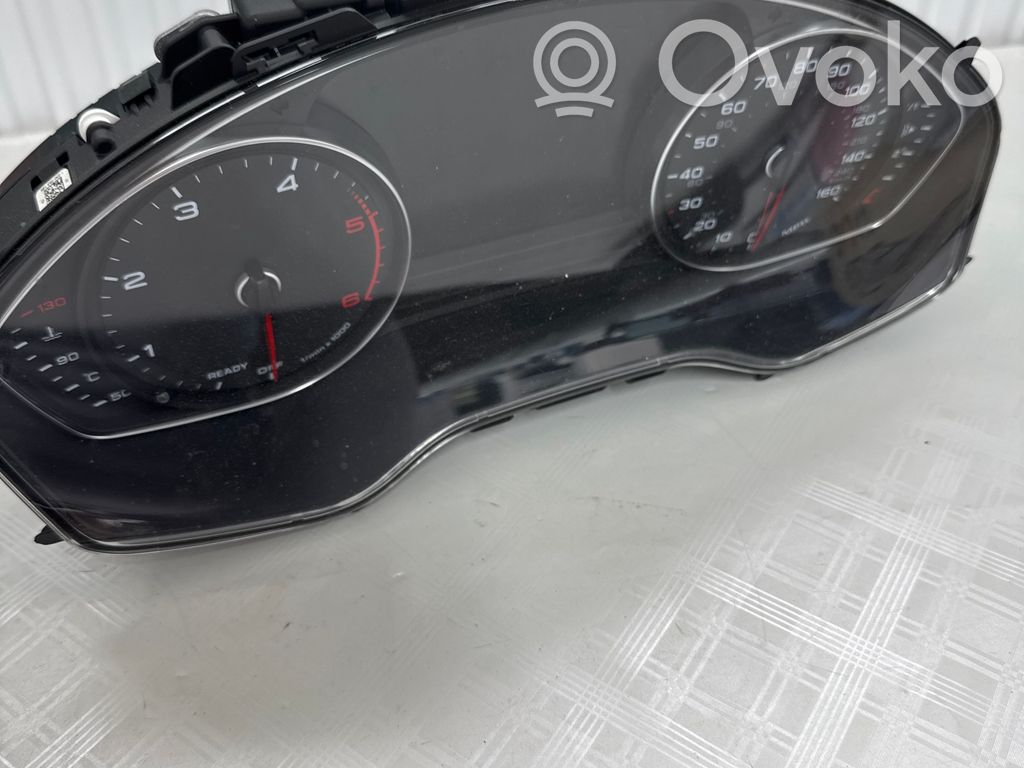 Audi A5 8T 8F Speedometer (instrument cluster) 