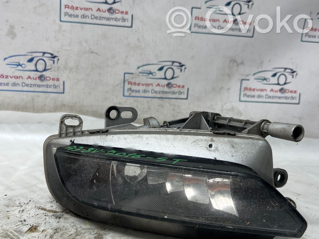Luz de niebla delantera   8V0941699C,8V0941699C