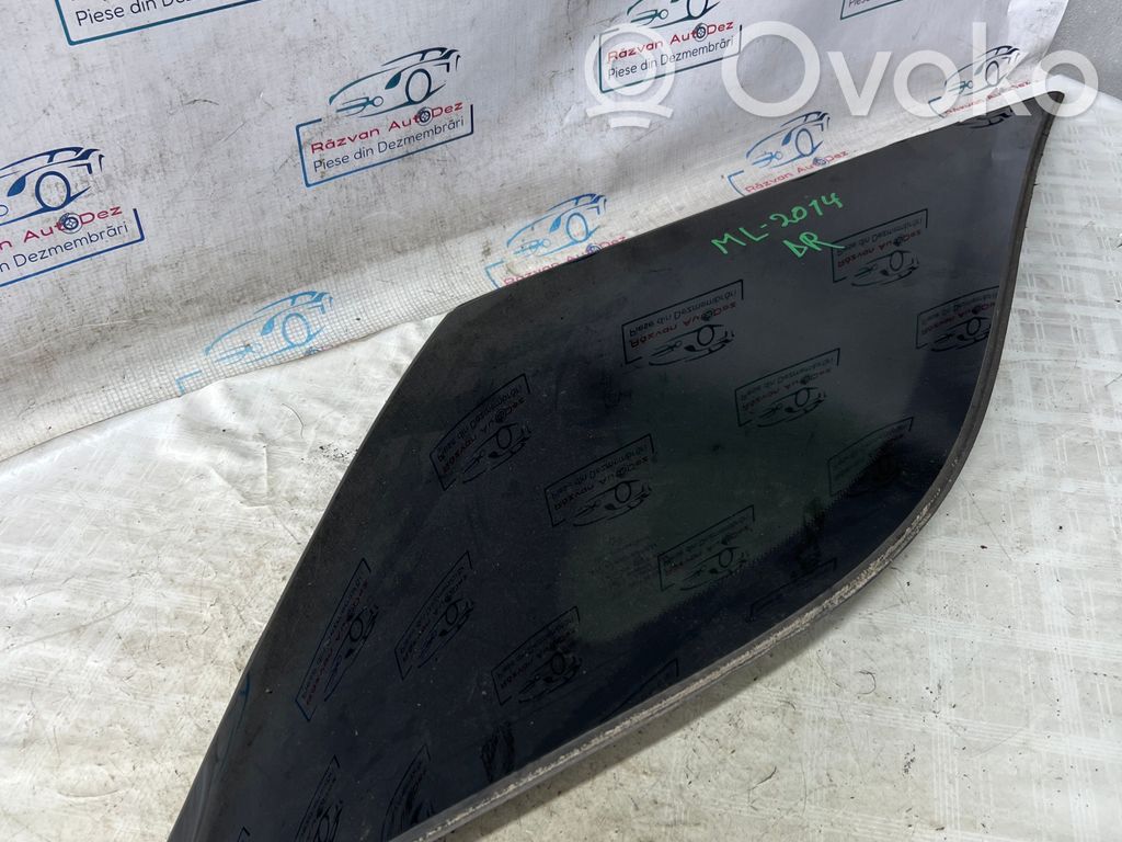 Mercedes-Benz  CLE C236 Geam lateral spate 