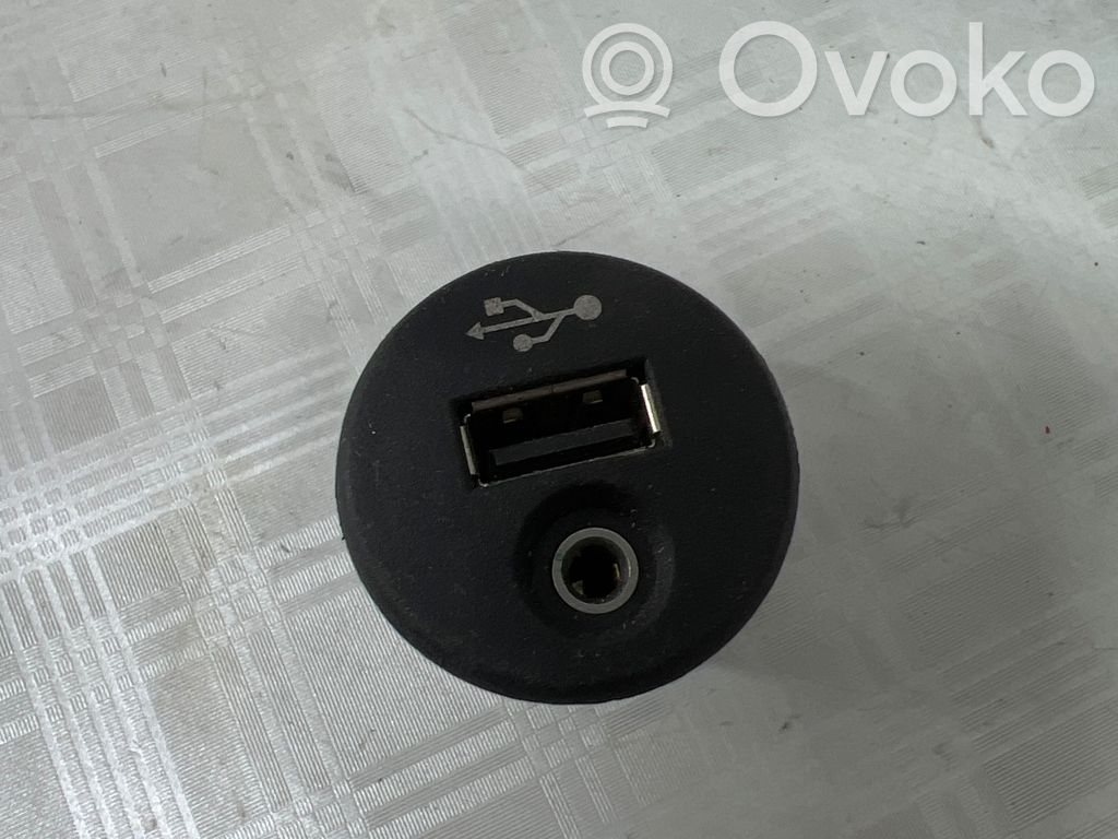Centralina USB   280023BH00A,280023BH00A