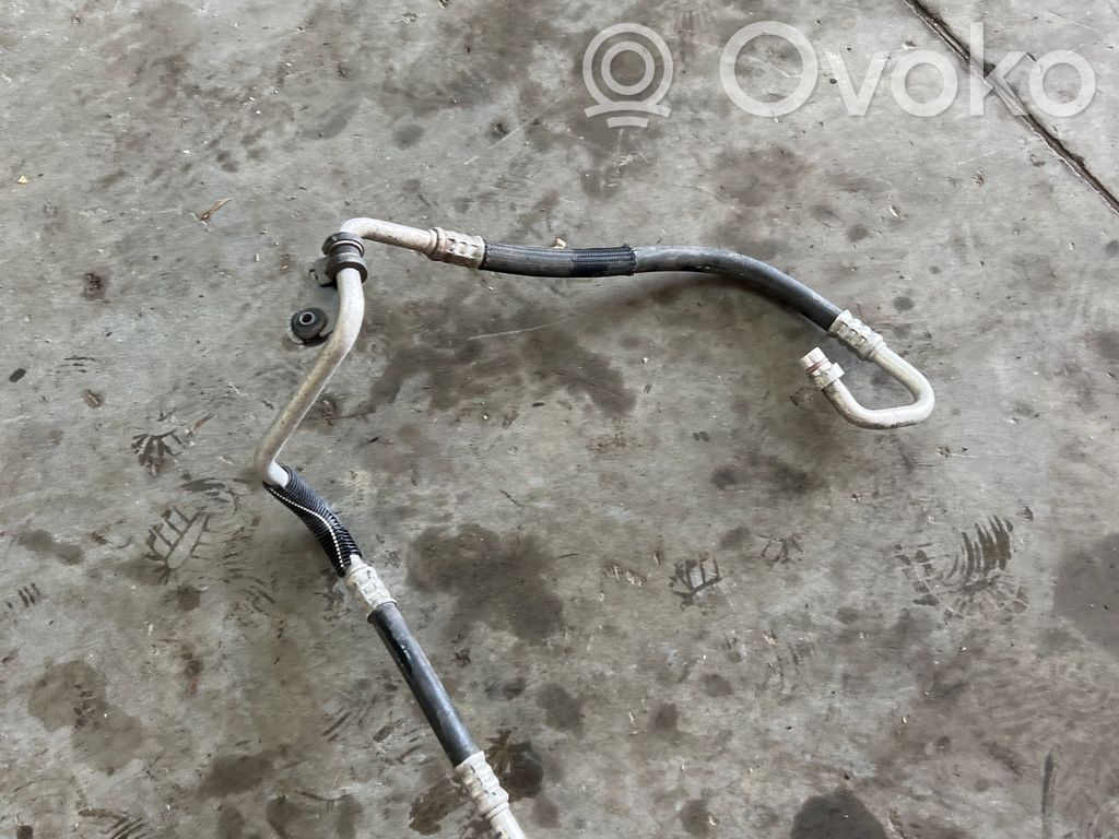 Renault Megane IV Ilmastointilaitteen putki (A/C) 