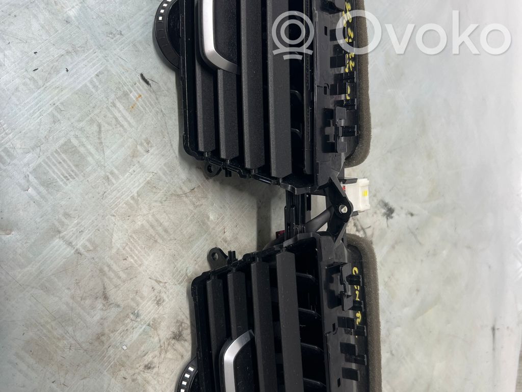 Grilă ventilație centrală   9329579,16828110,9329579
