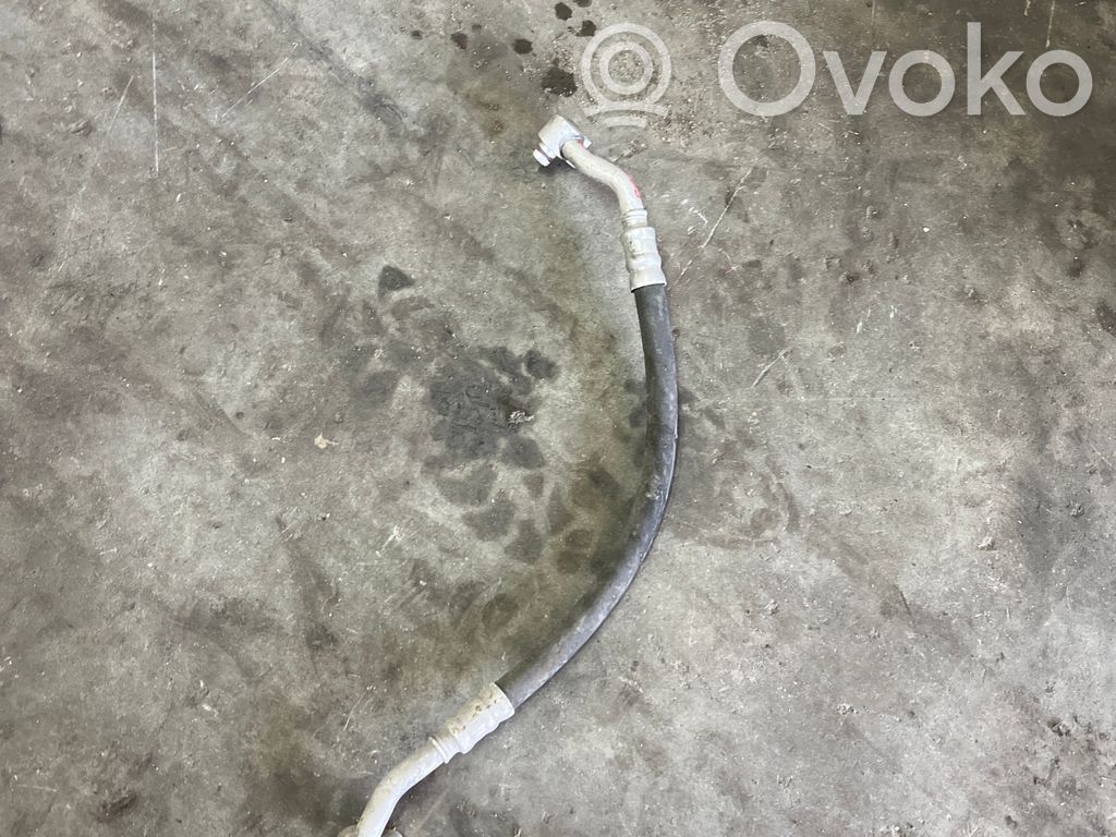 Skoda Rapid (120G, 130G, 135G) Manguera/tubo del aire acondicionado (A/C) 