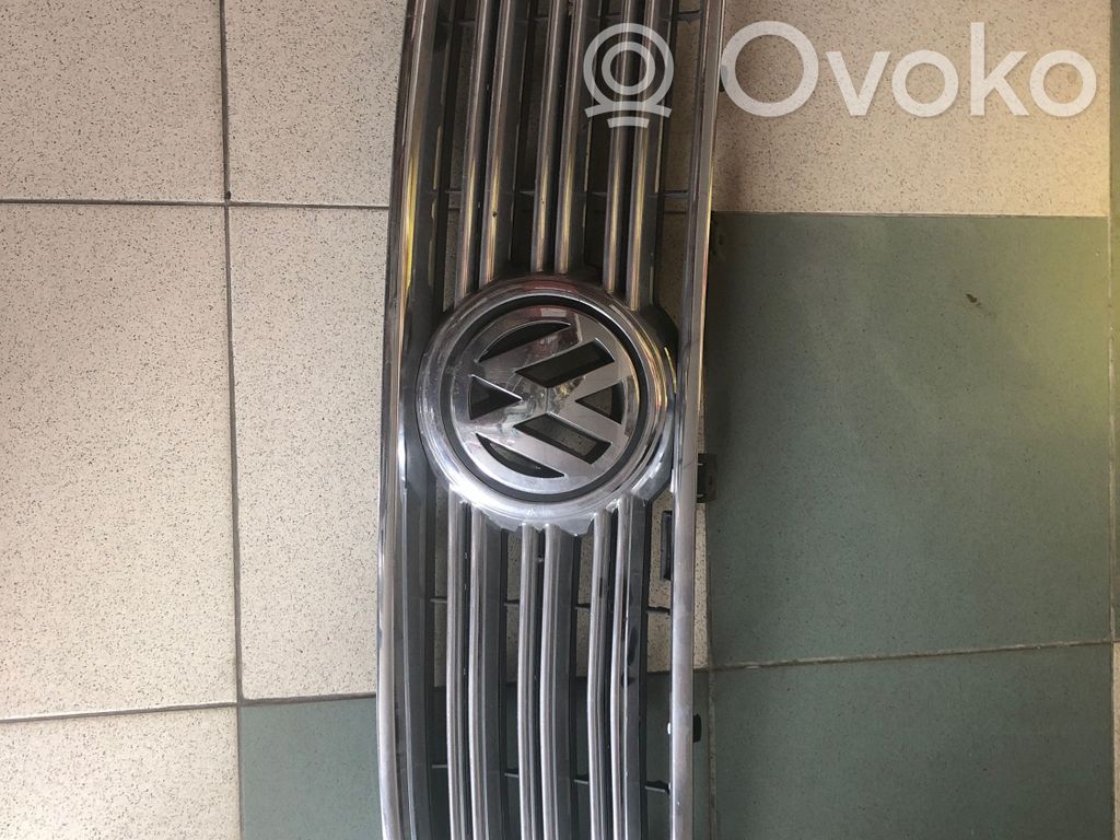 Volkswagen Phaeton Etusäleikkö 