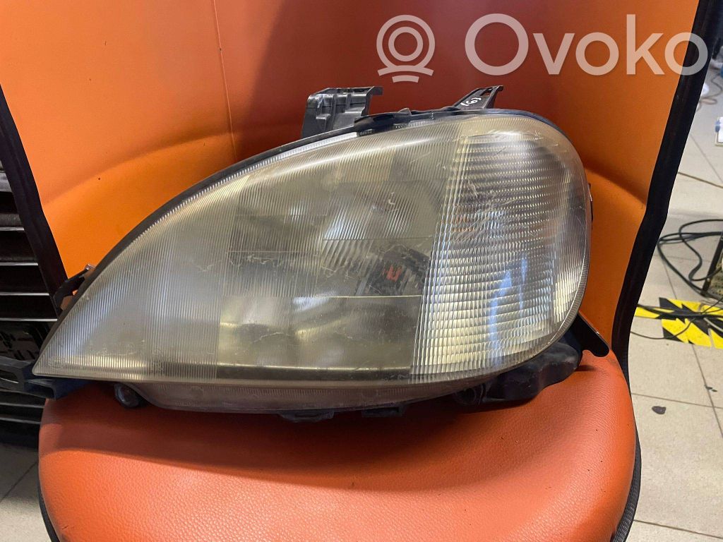 Mercedes-Benz ML W163 Lampa przednia 
