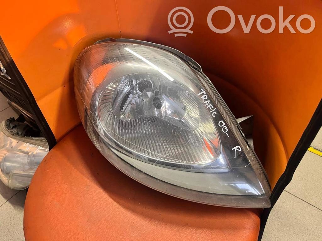 Renault Trafic I Faro/fanale 