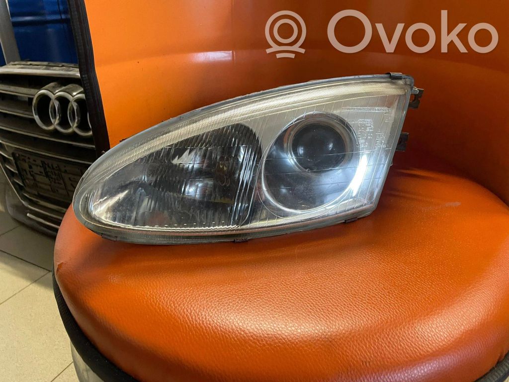 Hyundai Coupe Scheinwerfer 