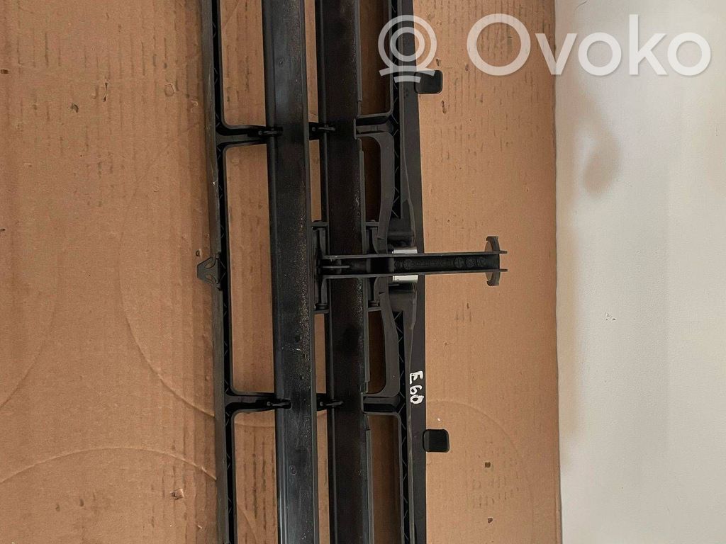 BMW 5 E60 E61 Intercooler air guide/duct channel 