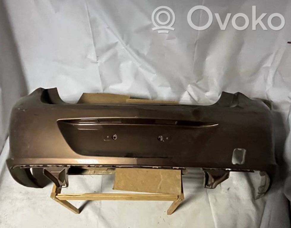 Opel Astra J Zderzak tylny 