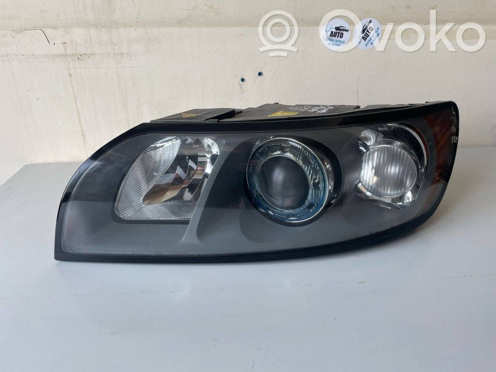 Scheinwerfer   30744681