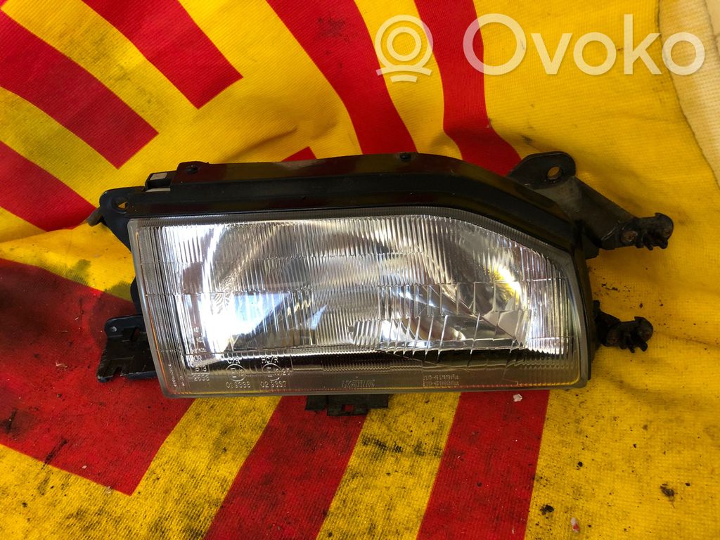 Mazda 323 Faro/fanale 