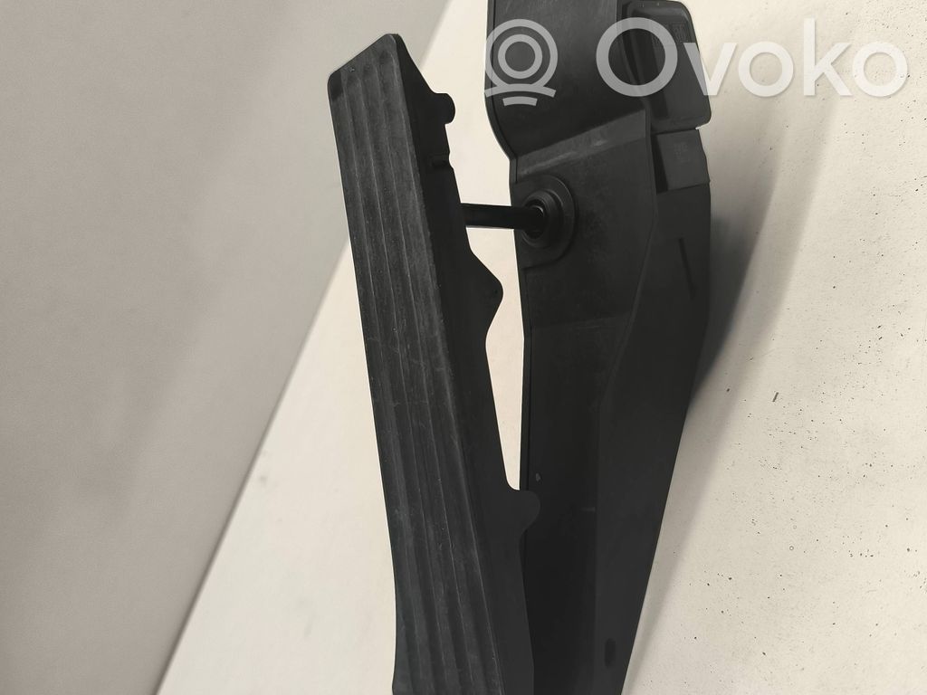 BMW 3 E90 E91 Accelerator throttle pedal 