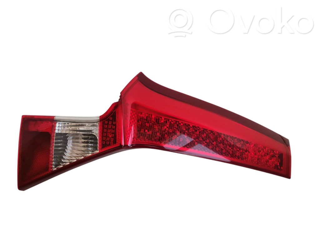 Volvo V70 Tailgate rear/tail lights 