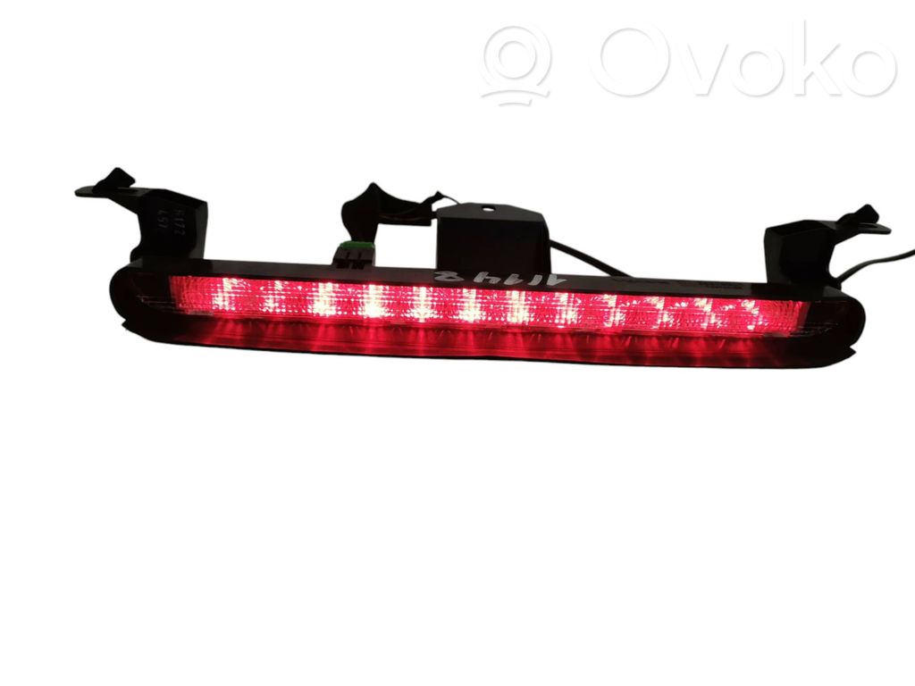Volvo XC70 Third/center stoplight 