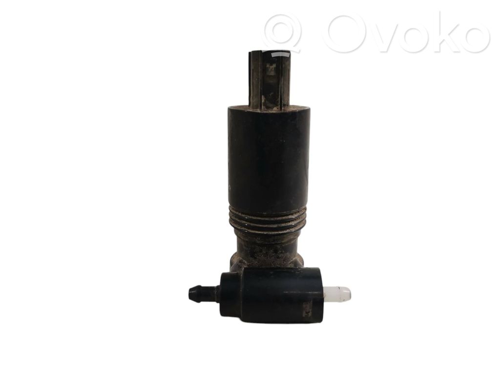 Volvo XC60 Windscreen/windshield washer pump 