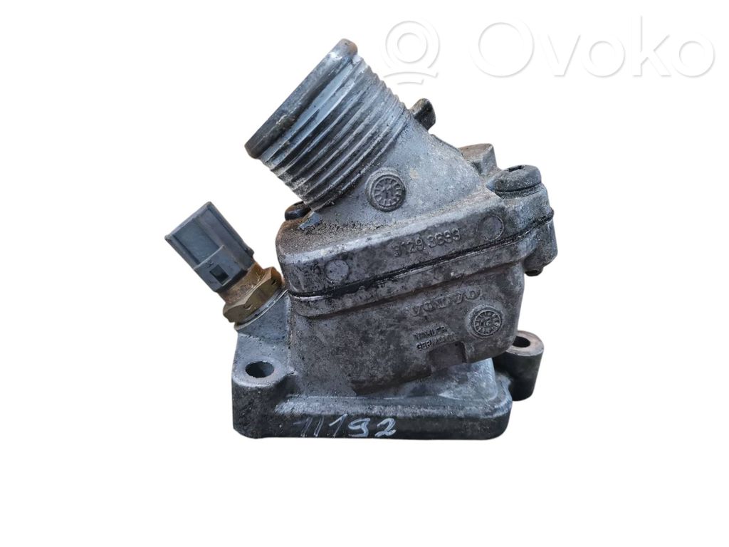 Volvo XC70 Termostatas/ termostato korpusas 