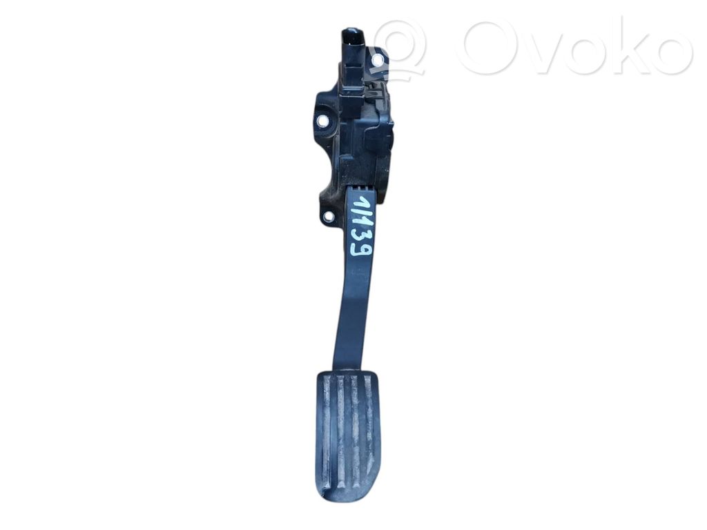 Volvo XC60 Accelerator throttle pedal 