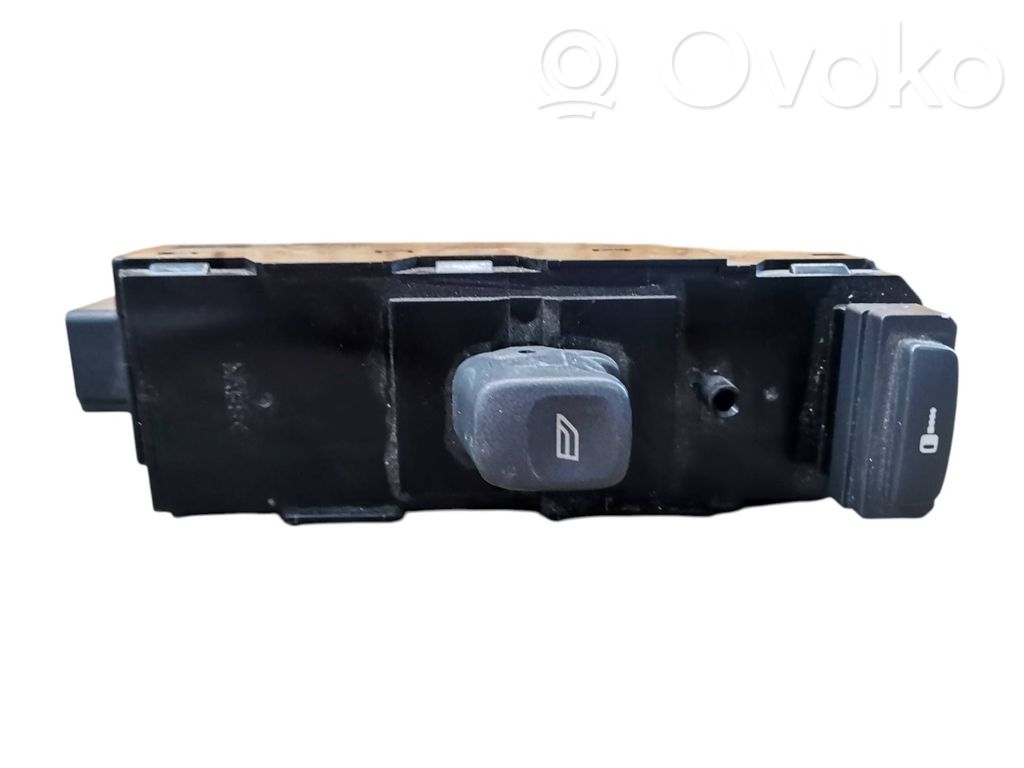 Volvo S60 Electric window control switch 