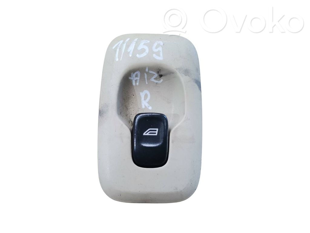 Volvo S60 Electric window control switch 
