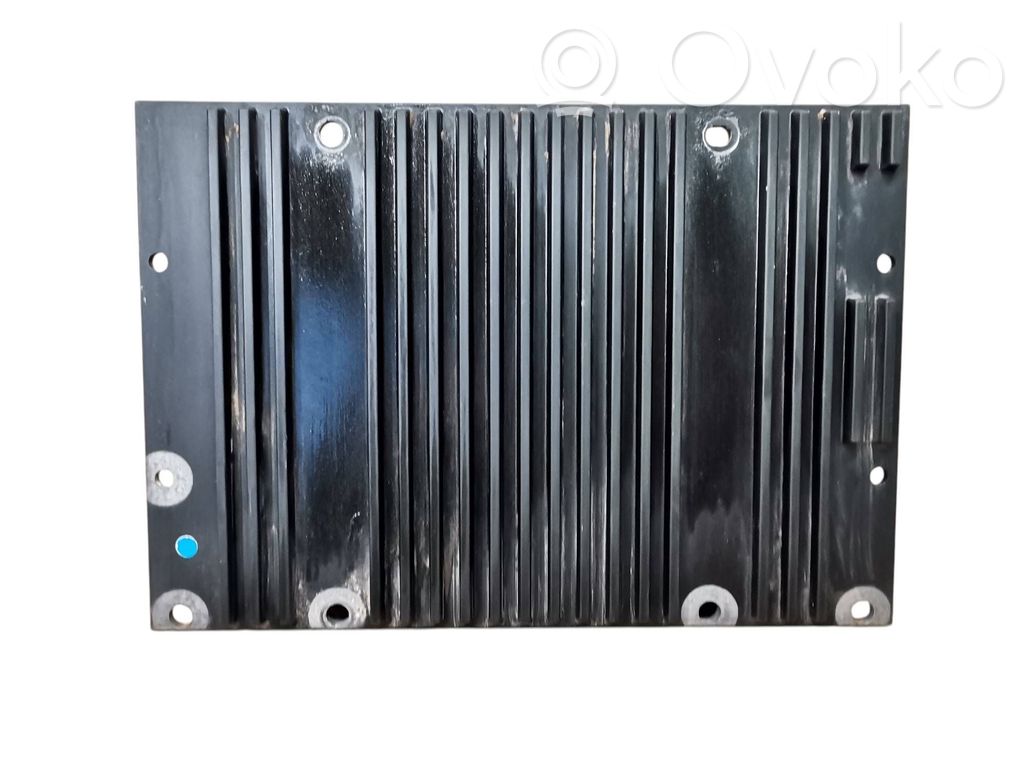 Volvo XC90 Garso stiprintuvas 
