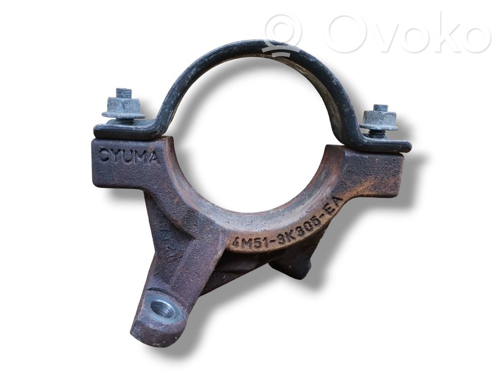 Volvo V50 Driveshaft support bearing bracket 