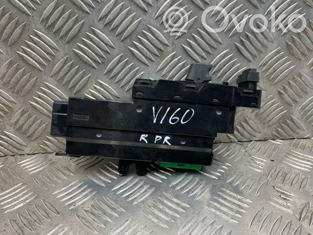 Volvo V70 Electric window control switch 