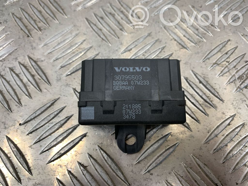 Volvo V50 Seat heating relay 