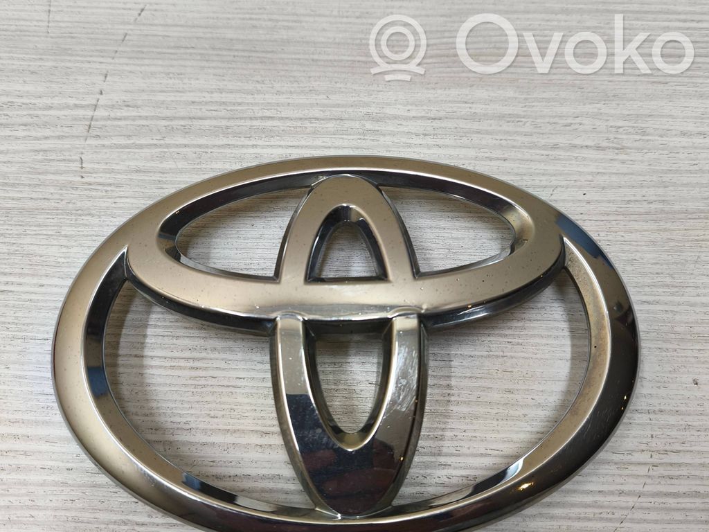 Toyota Corolla Verso E121 Emblemat / Znaczek tylny / Litery modelu 