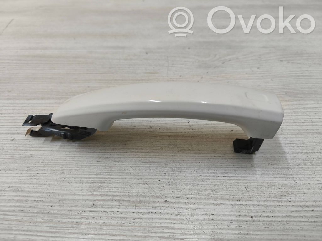 Audi Q2 - Manecilla externa puerta delantera 