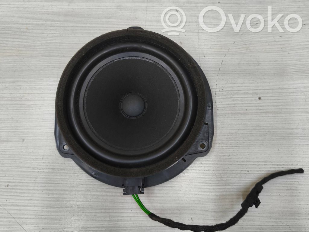 Altavoz de la puerta trasera   83A035411
