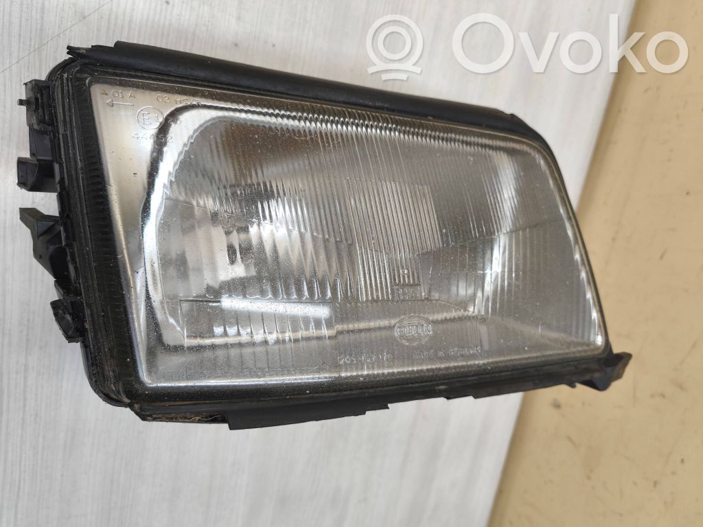 Audi 100 S4 C4 Scheinwerfer 