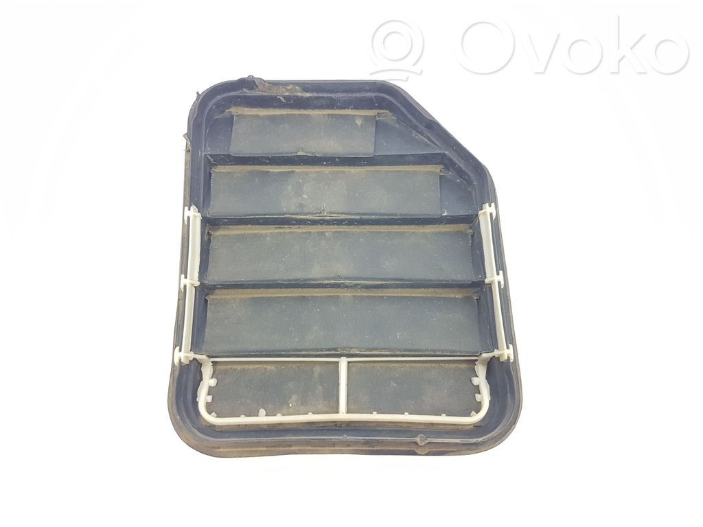 Ford Edge II Quarter panel pressure vent 