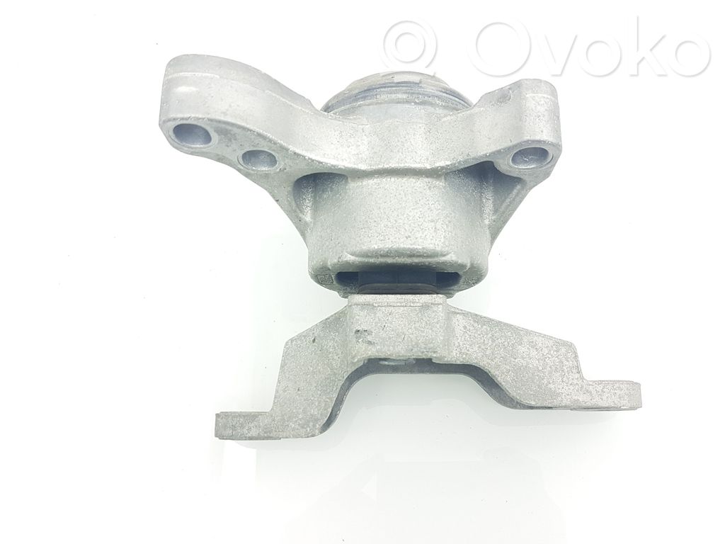 Ford Fusion II Engine mount bracket 